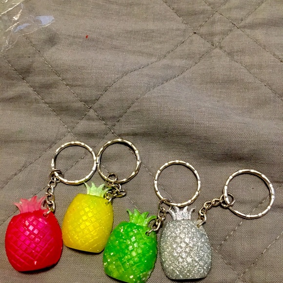 Key chains - Picture 1 of 2